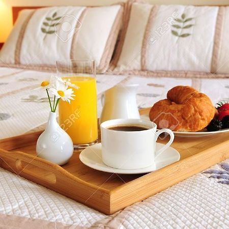Hotel Gula Batizovce ภายนอก รูปภาพ